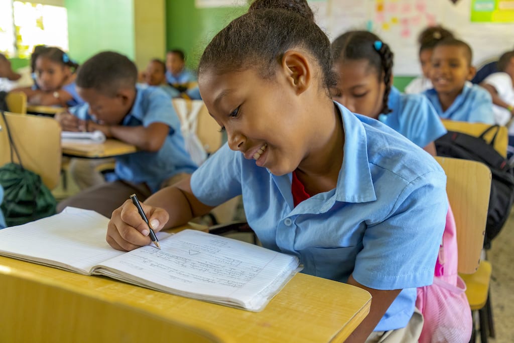 Kids in a classroom in the Dominican Republic