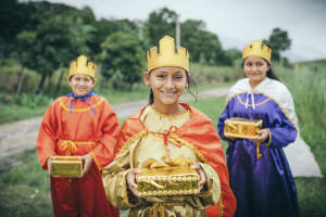Three children dressed as the three wisemen
